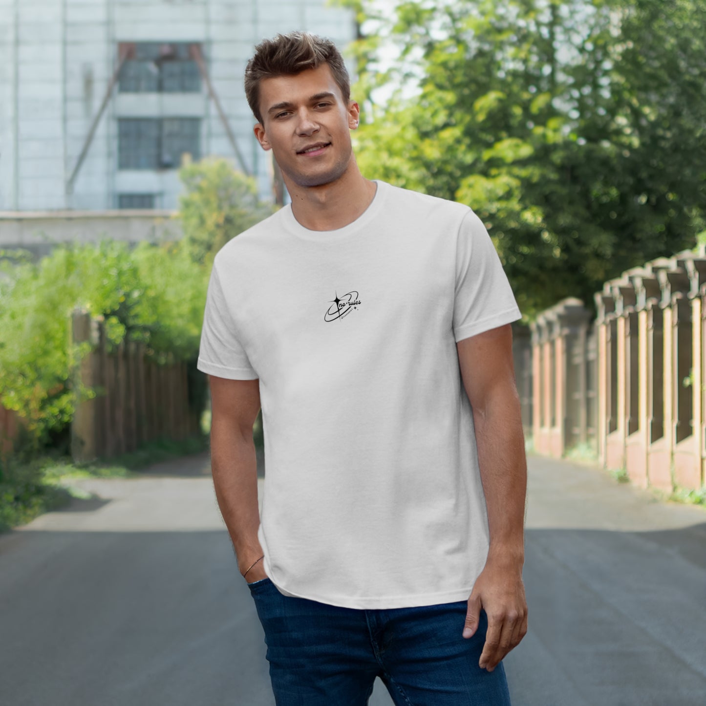 Unisex-T-Shirt mit „Kopf in den Wolken“-Design